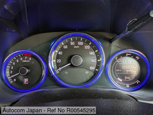 Vehicle photo 9